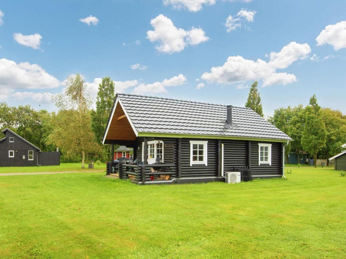 4 Person Holiday Home In Hovborg Kültér fotó